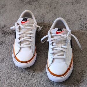 Nike Big Kid Court Legacy Sneakers Size 5